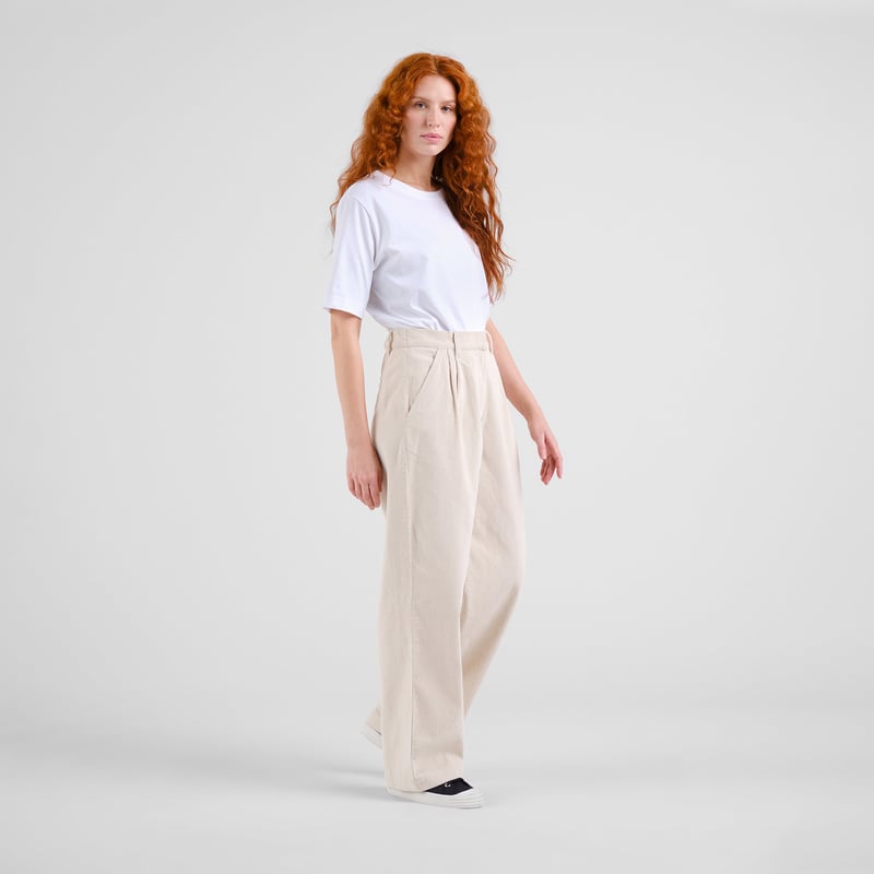 Vickeleby Organic Cotton Corduroy Pleated Trousers in Burgundy Red