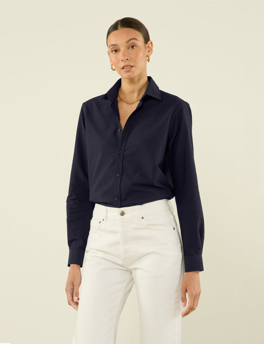 Classic Oxford Organic Cotton Shirt in Navy Blue