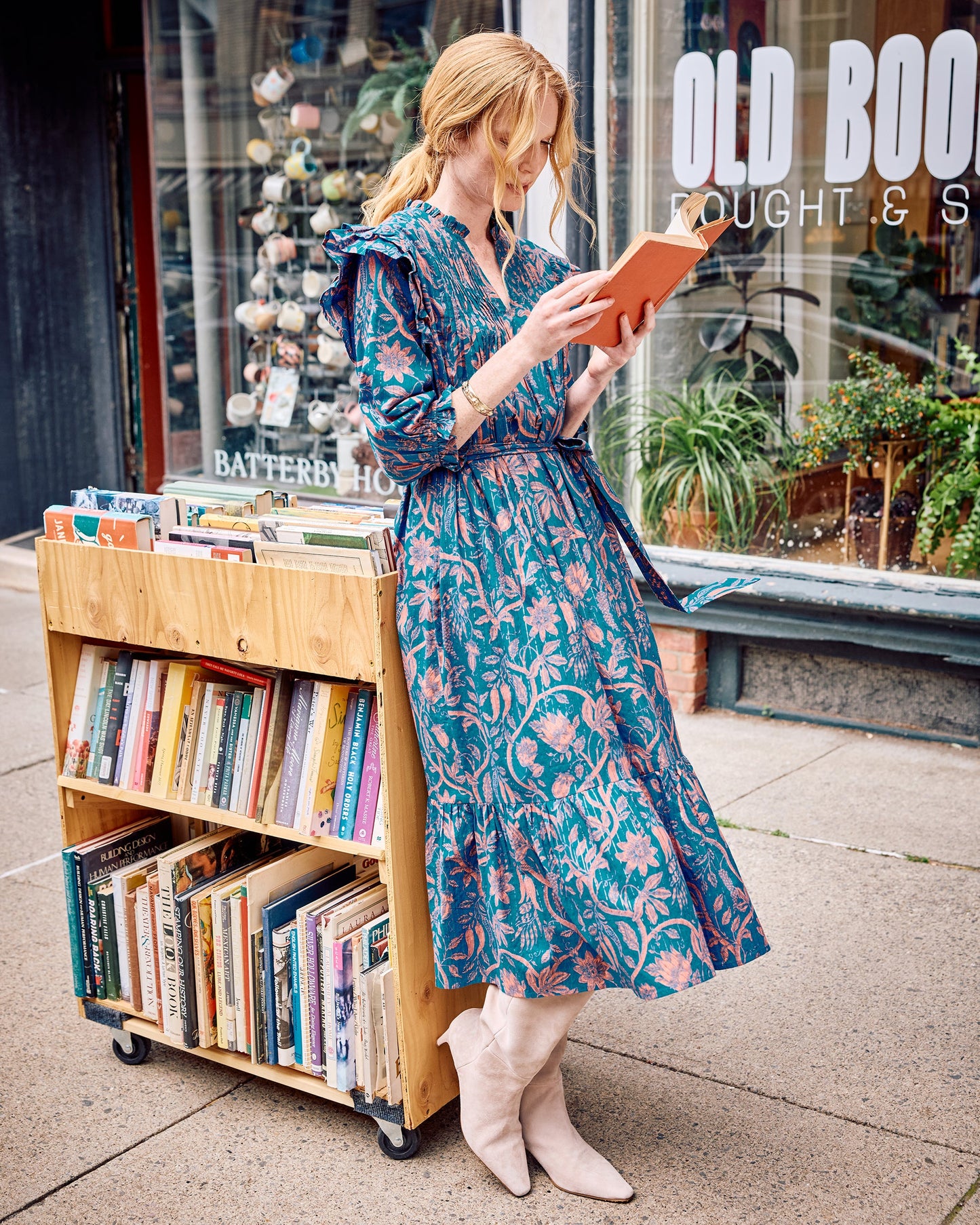 Sawyer Organic Cotton Dress in Etched Vine Print