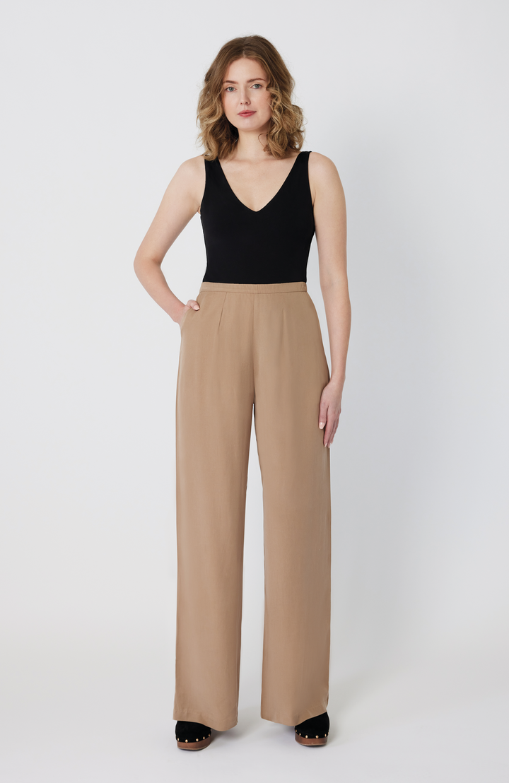 Lyocell Curvy Wide Leg Pants in Mauve