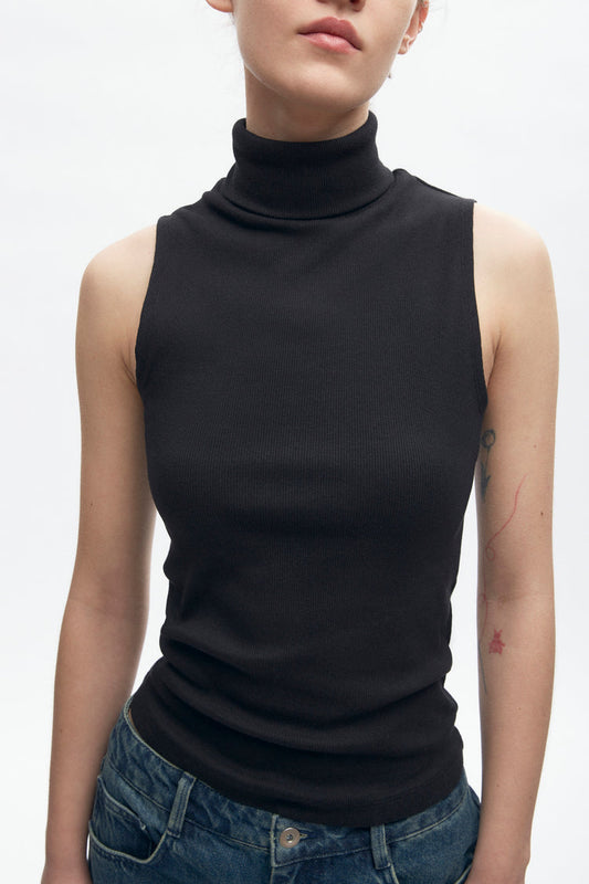 Sleeveless Cotton Turtleneck in Black